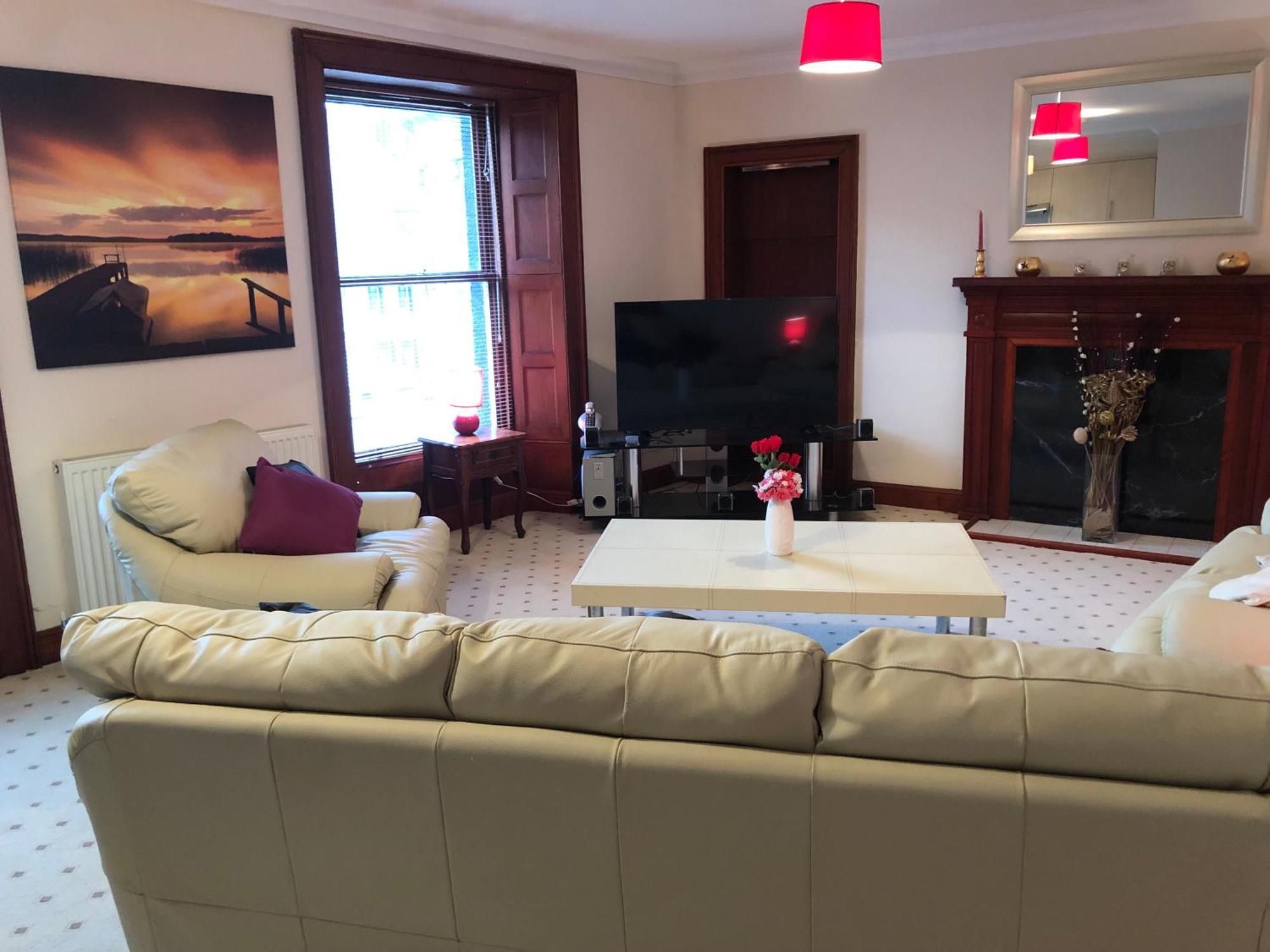 Executive Serviced Apartments 2 Forfar Dış mekan fotoğraf